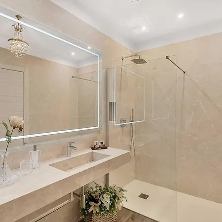 בית הארחה Luxury Dreams 4*