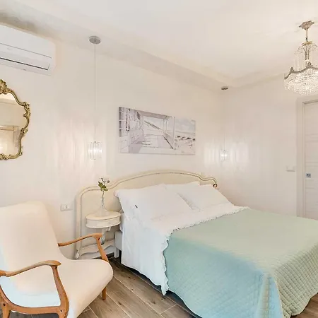 Luxury Dreams 4* לה ספציה