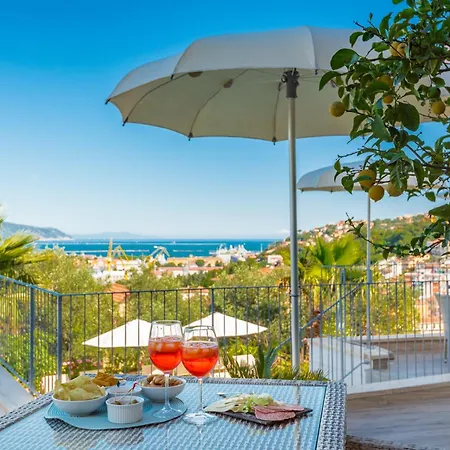 Gasthuis Luxury Dreams 4*