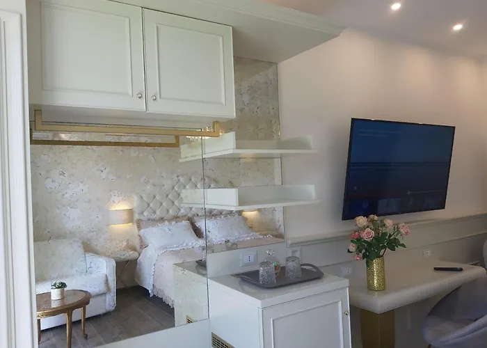 Luxury Dreams Pensionat La Spezia