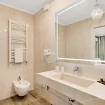 Luxury Dreams 4* La Spezia