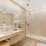 Luxury Dreams 4*