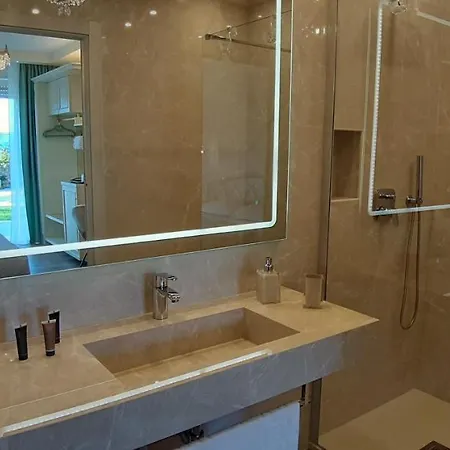 Konukevi Luxury Dreams La Spezia