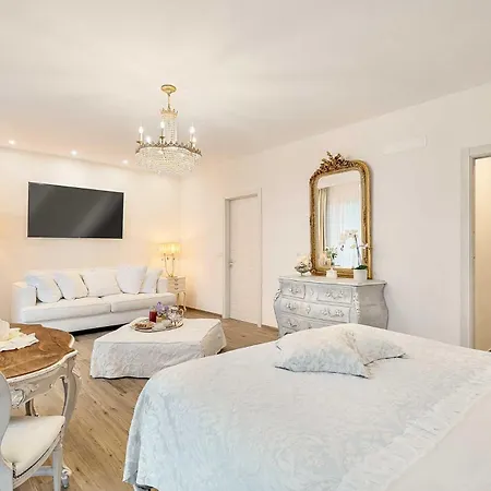 Luxury Dreams La Spezia