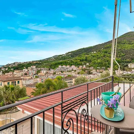 Konukevi Luxury Dreams 4*