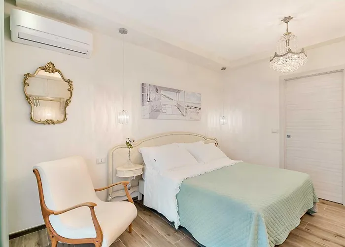 Luxury Dreams 4* La Spezia